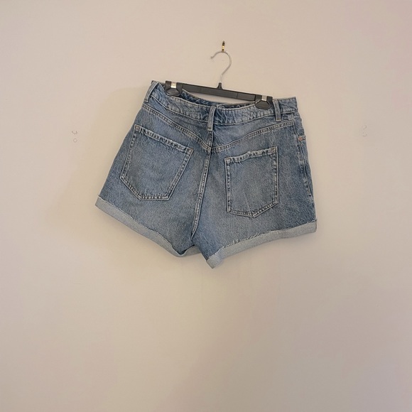 Dynamite Denim Jean Shorts High Rise - Picture 2 of 3